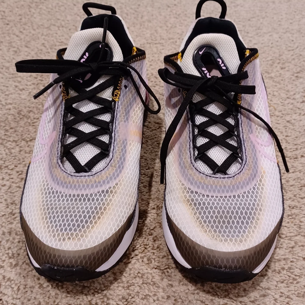 Nike Air Max 2090 Pink And Black Shoes CJ4066-104 Womens Size 6 Youth 4.5 - Picture 5 of 9